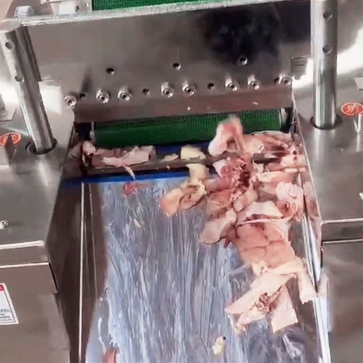 chicken cube cutting machine6